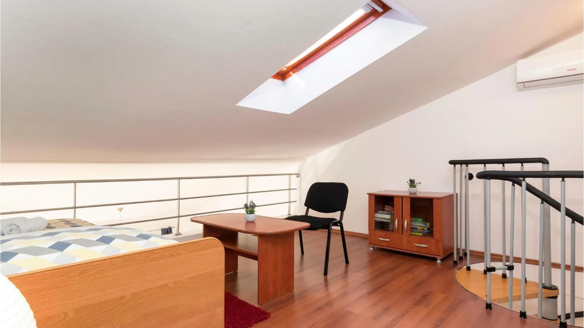 Cozy Apartment In Volme With Kitchen Banjole