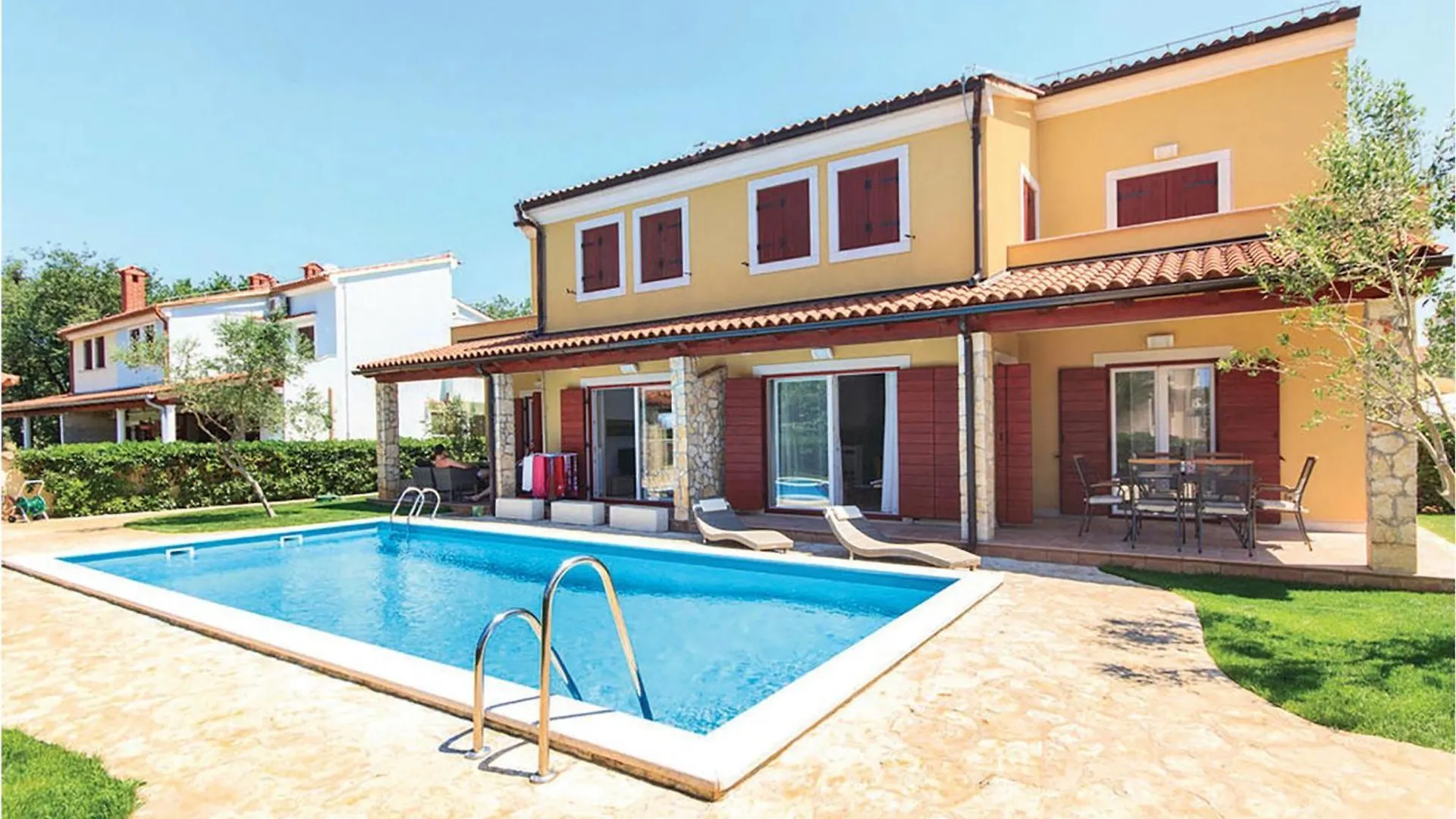 Cozy Apartment In Volme With Kitchen location